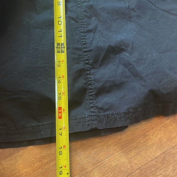 EUC Croft and Barrow black classic fit skort - Picture 7 of 8